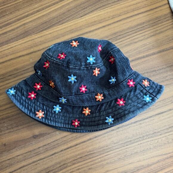 American Eagle Black Demin Bucket Hat with Multicolor Floral Embroidered Daisies - Picture 3 of 7